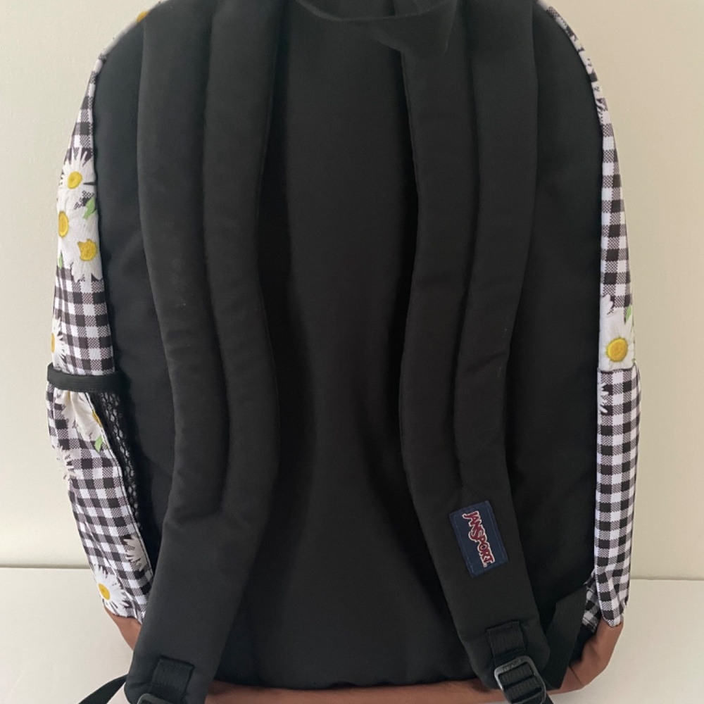 JanSport Black & White Checked Backpack With Daisy - Picture 3 of 7